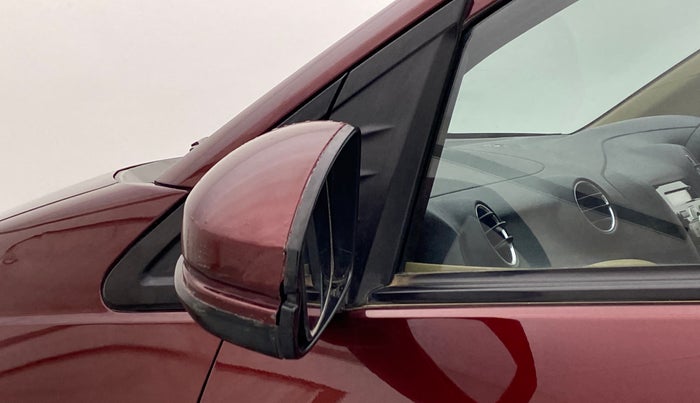 2015 Honda Amaze 1.2 SMT I VTEC, Petrol, Manual, 83,338 km, Left rear-view mirror - Cover has minor damage