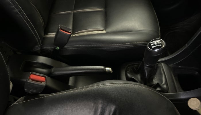 2015 Maruti Swift ZXI, Petrol, Manual, 79,510 km, Gear Lever