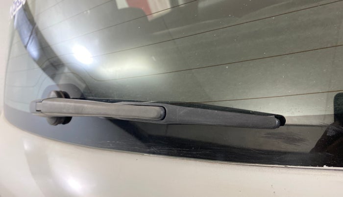 2015 Maruti Swift ZXI, Petrol, Manual, 79,510 km, Rear Wiper