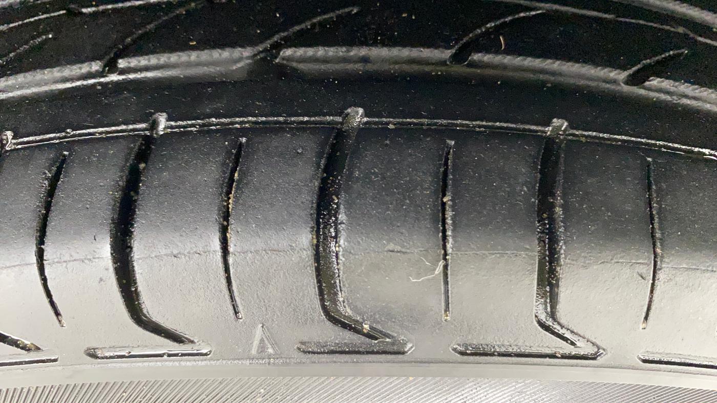2020 Maruti Baleno DELTA PETROL 1.2, Petrol, Manual, 99,191 km, Right Front Tyre Tread