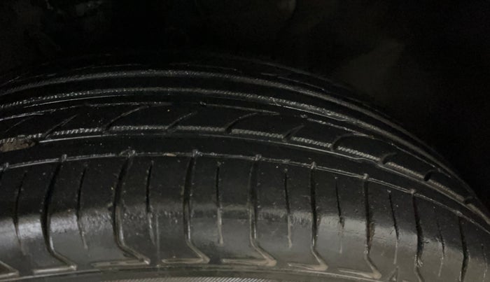 2018 Hyundai Elite i20 SPORTZ 1.2, Petrol, Manual, 89,603 km, Right Front Tyre Tread
