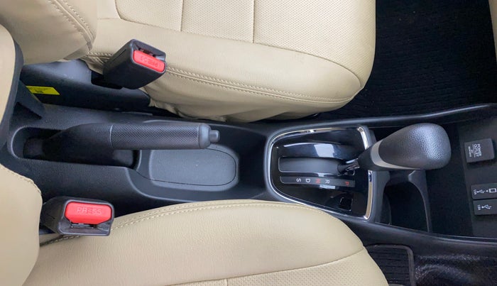 2024 Honda Amaze 1.2L I-VTEC VX CVT, Petrol, Automatic, 19,688 km, Gear Lever