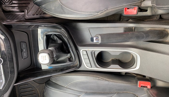 2020 MG HECTOR SMART 2.0 DIESEL, Diesel, Manual, 85,985 km, Gear Lever