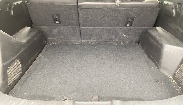 2020 MG HECTOR SMART 2.0 DIESEL, Diesel, Manual, 85,985 km, Boot Inside