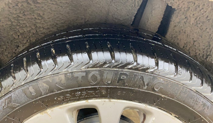 2016 Maruti Baleno ZETA PETROL 1.2, Petrol, Manual, 80,957 km, Left Rear Tyre Tread