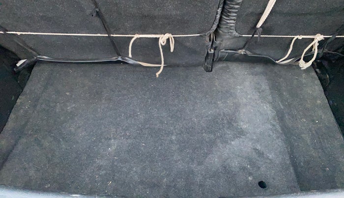 2015 Maruti Swift VXI, Petrol, Manual, 73,731 km, Boot Inside