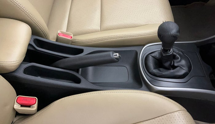 2017 Honda City 1.5L I-VTEC VX, Petrol, Manual, 88,404 km, Gear Lever