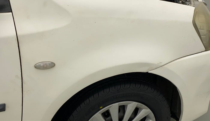 2011 Toyota Etios G SP, Petrol, Manual, 85,947 km, Right fender - Minor scratches