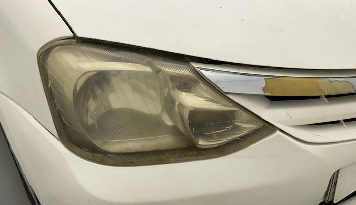 2011 Toyota Etios G SP, Petrol, Manual, 85,947 km, Right headlight - Minor scratches