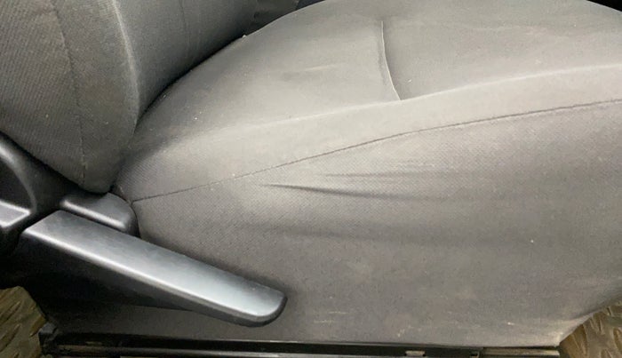 2011 Toyota Etios G SP, Petrol, Manual, 85,947 km, Driver Side Adjustment Panel