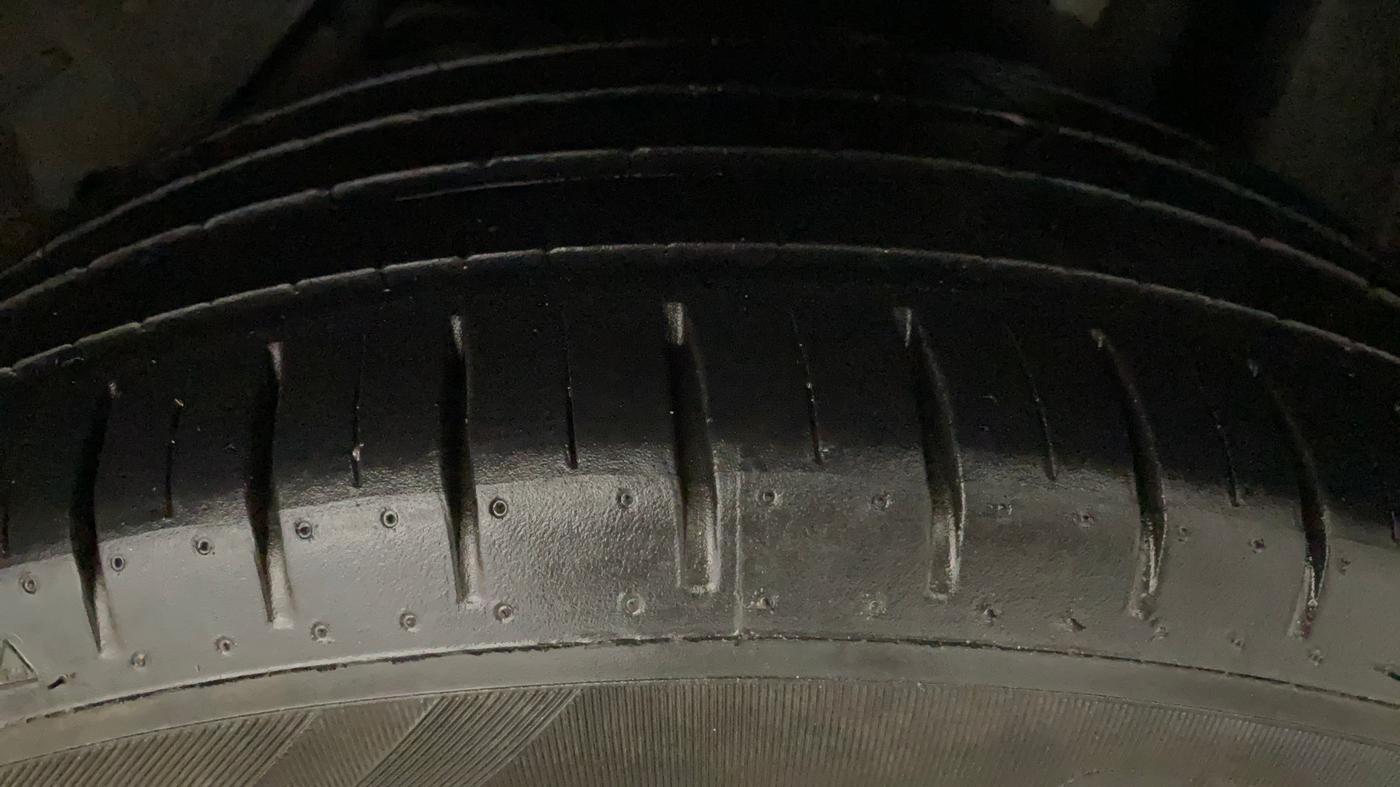2019 Ford Figo Aspire TITANIUM 1.2 PETROL, Petrol, Manual, 66,492 km, Left Rear Tyre Tread