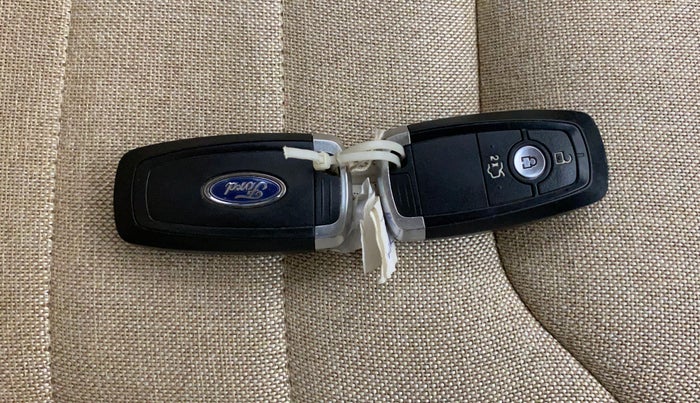 2019 Ford Figo Aspire TITANIUM 1.2 PETROL, Petrol, Manual, 66,338 km, Key Close Up