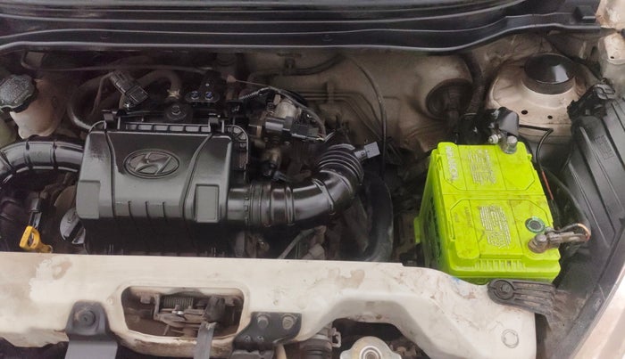 2017 Hyundai Eon SPORTZ, Petrol, Manual, 50,718 km, Engine View - Left