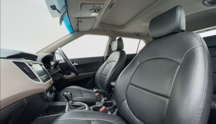 2018 Hyundai Creta SX AT 1.6 DIESEL, Diesel, Automatic, 1,05,405 km, Right Side Front Door Cabin