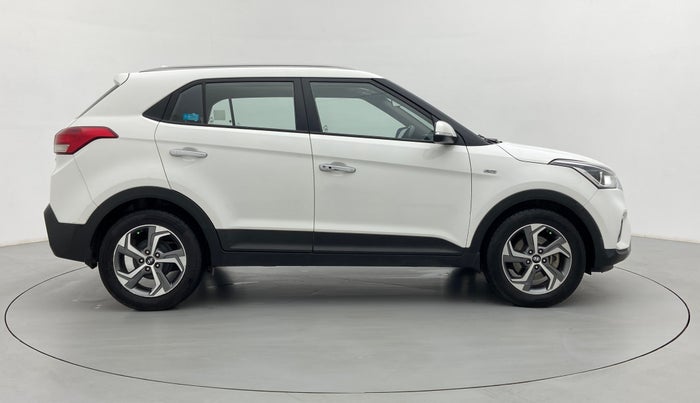 2018 Hyundai Creta SX AT 1.6 DIESEL, Diesel, Automatic, 1,05,405 km, Right Side View
