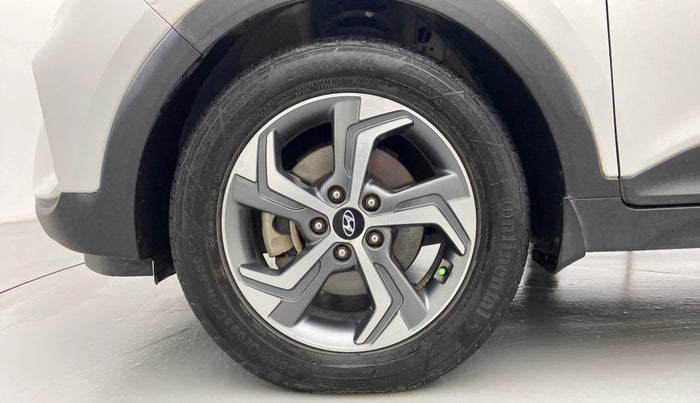 2018 Hyundai Creta SX AT 1.6 DIESEL, Diesel, Automatic, 1,05,405 km, Left Front Wheel