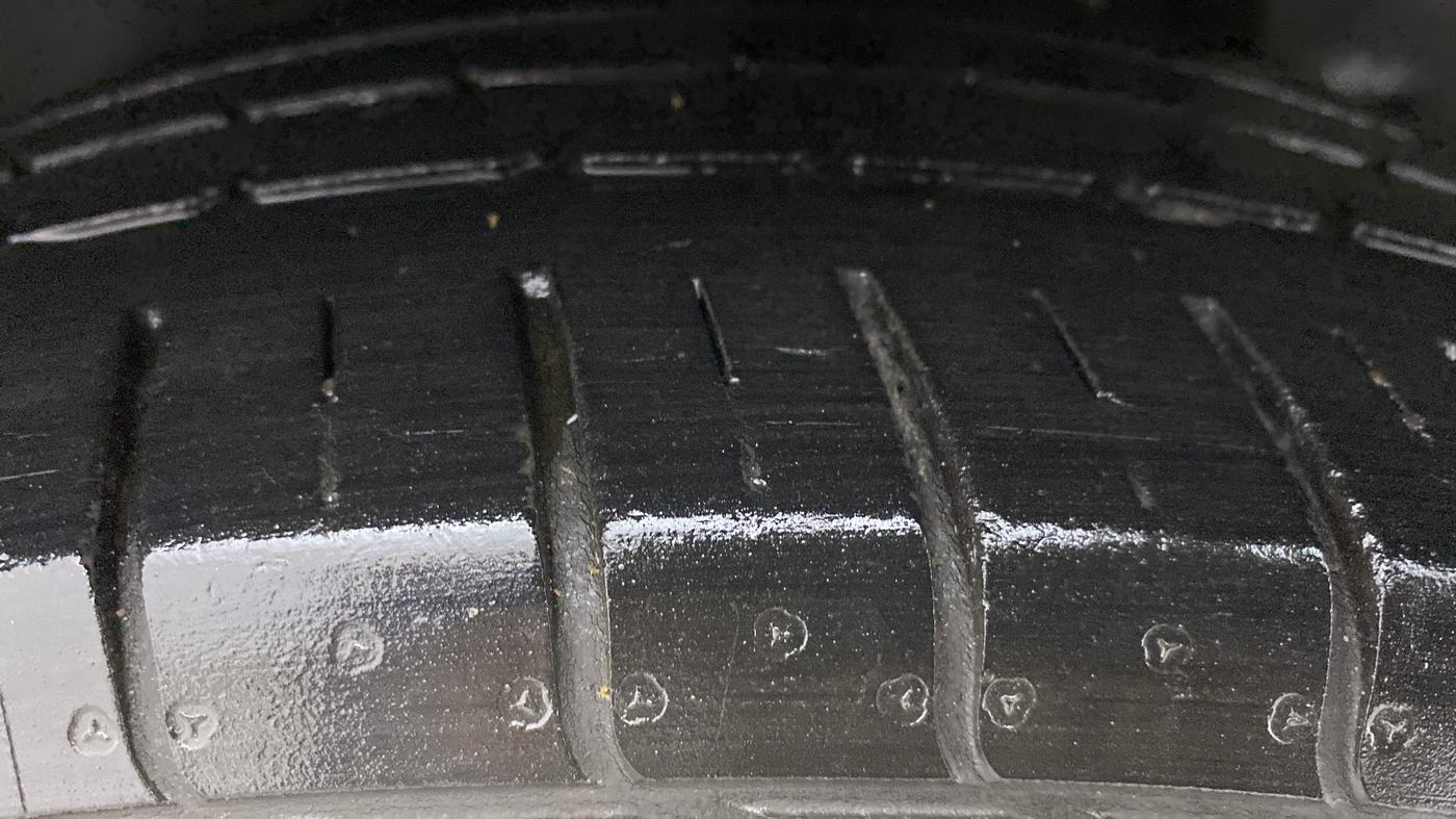 2017 Hyundai Creta 1.6 SX PLUS AUTO PETROL, Petrol, Automatic, 48,652 km, Left Rear Tyre Tread