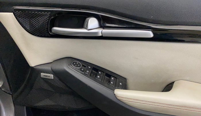 2019 KIA SELTOS GTX PLUS DCT 1.4 PETROL, Petrol, Automatic, 82,762 km, Driver Side Door Panels Control