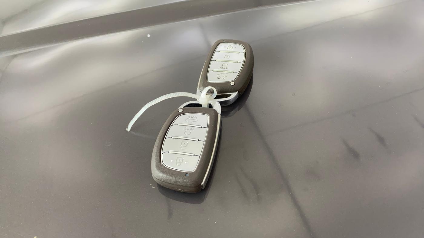 2022 Hyundai ALCAZAR 2.0 SIGNATURE (O) AT 7STR, Petrol, Automatic, 39,464 km, Key Close Up