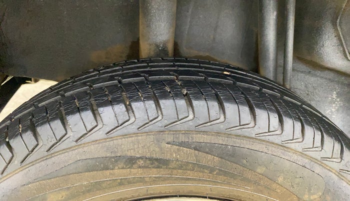 2018 Datsun Redi Go A, Petrol, Manual, 17,765 km, Right Rear Tyre Tread