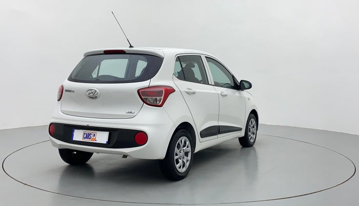 2017 Hyundai Grand i10 MAGNA 1.2 KAPPA VTVT, Petrol, Manual, 54,148 km, Right Back Diagonal