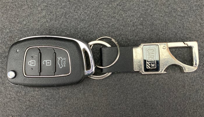 2020 Hyundai GRAND I10 NIOS SPORTZ PETROL, Petrol, Manual, 23,564 km, Key Close Up