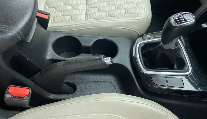 2020 KIA SELTOS HTX 1.5 PETROL MT, Petrol, Manual, 31,348 km, Gear Lever
