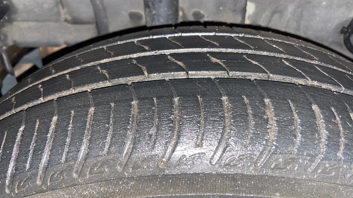2023 Tata Tiago XT CNG, CNG, Manual, 52,481 km, Right Rear Tyre Tread