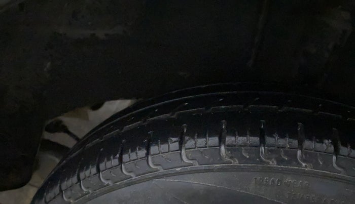 2018 Renault Kwid RXL, Petrol, Manual, 45,635 km, Left Rear Tyre Tread