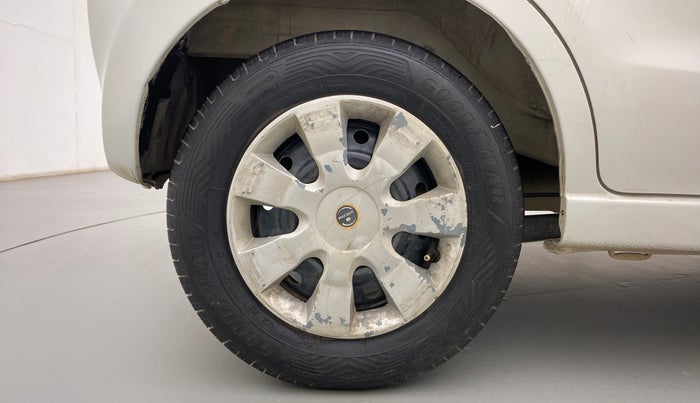 2012 Maruti A Star VXI (ABS) AT, Petrol, Automatic, 66,027 km, Right Rear Wheel