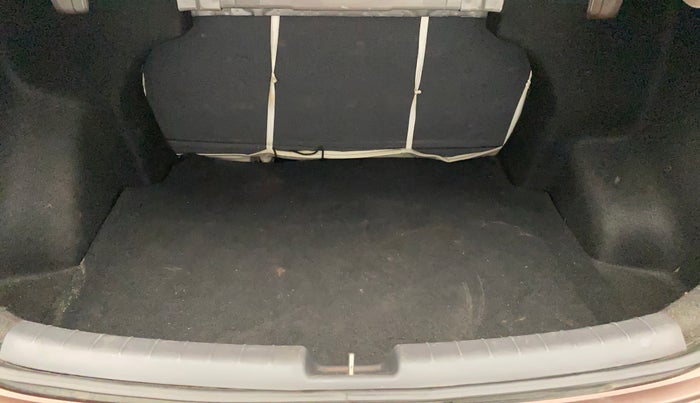 2021 Hyundai AURA SX 1.2, Petrol, Manual, 26,876 km, Boot Inside