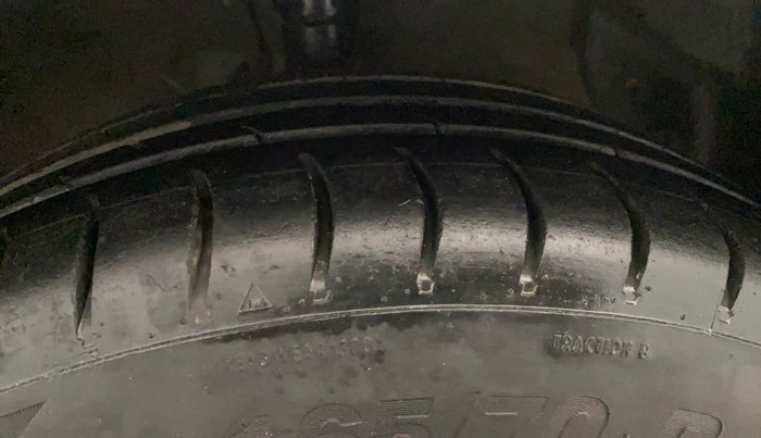 2022 Hyundai AURA S 1.2 CNG, CNG, Manual, 53,433 km, Right Front Tyre Tread