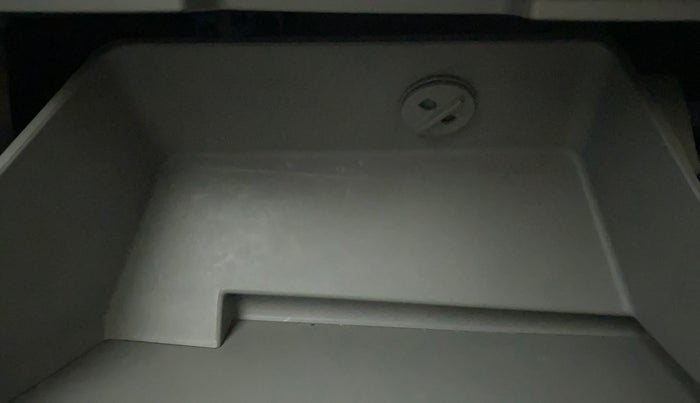 2018 Tata Tiago XZA PETROL, Petrol, Automatic, 31,440 km, Cooled Glove Box