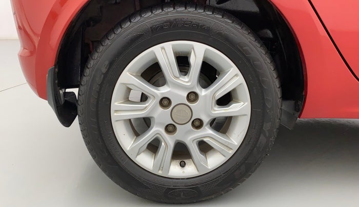 2018 Tata Tiago XZA PETROL, Petrol, Automatic, 31,440 km, Right Rear Wheel