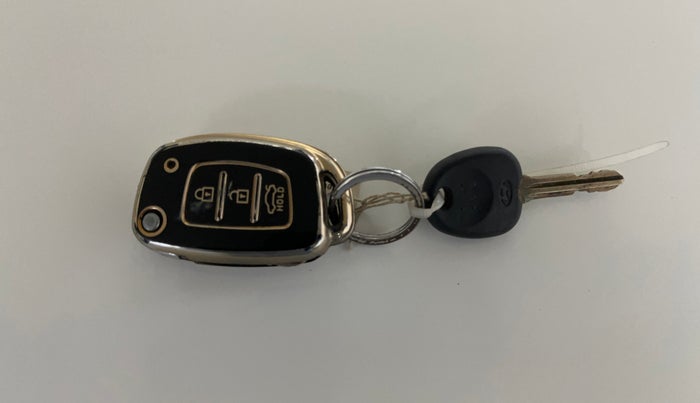 2016 Hyundai Elite i20 MAGNA 1.2, Petrol, Manual, 60,947 km, Key Close Up