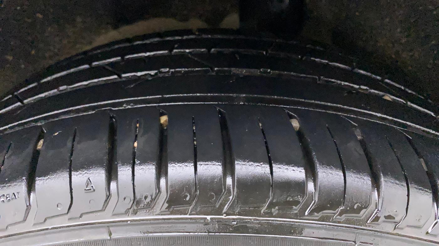 2018 Ford Ecosport TITANIUM + 1.5L PETROL, Petrol, Manual, 72,711 km, Left Rear Tyre Tread