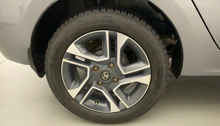 2018 Tata TIGOR XZA PETROL, Petrol, Automatic, 48,178 km, Right Rear Wheel