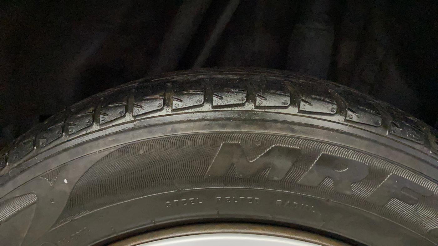2016 Honda City 1.5L I-VTEC SV, Petrol, Manual, 1,02,623 km, Left Rear Tyre Tread