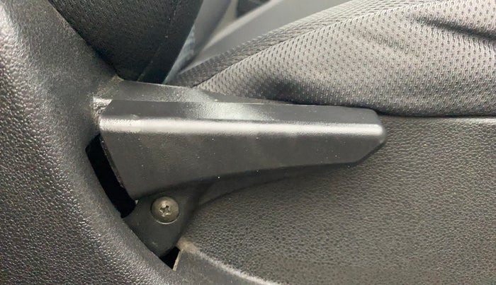 2018 Tata NEXON XE PETROL, Petrol, Manual, 40,444 km, Driver Side Adjustment Panel