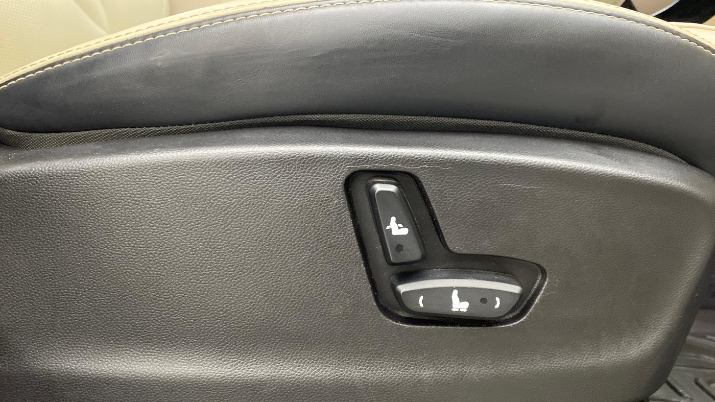 2021 MG HECTOR SHARP HYBIRD PETROL MT, Petrol, Manual, 7,258 km, Driver Side Adjustment Panel