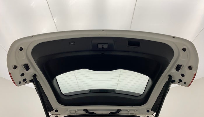 2021 MG HECTOR SHARP HYBIRD PETROL MT, Petrol, Manual, 7,258 km, Boot Door Open