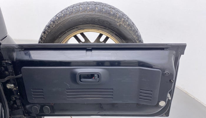 2021 Mahindra Thar LX PETROL HT 4WD AT, Petrol, Automatic, 14,301 km, Boot Door Open
