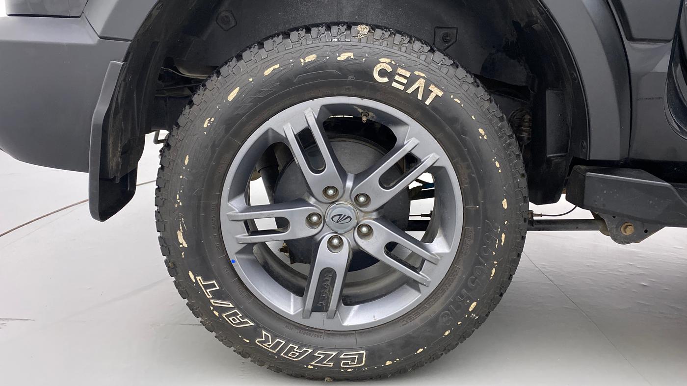 2021 Mahindra Thar LX PETROL HT 4WD AT, Petrol, Automatic, 14,301 km, Right Rear Wheel
