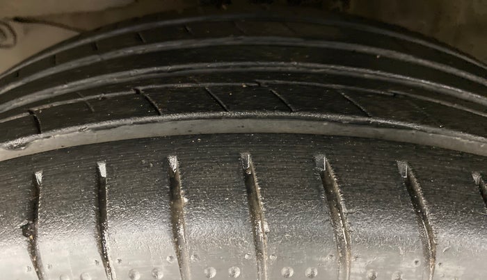 2013 Honda City V AT SUNROOF, Petrol, Automatic, 54,433 km, Left Front Tyre Tread