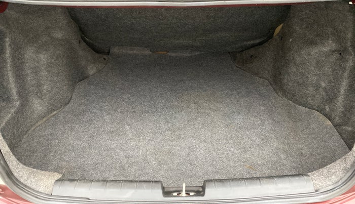 2013 Honda City V AT SUNROOF, Petrol, Automatic, 54,433 km, Boot Inside