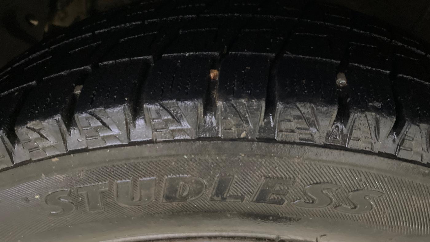 2014 Hyundai Xcent S (O) 1.2, Petrol, Manual, 31,748 km, Right Rear Tyre Tread