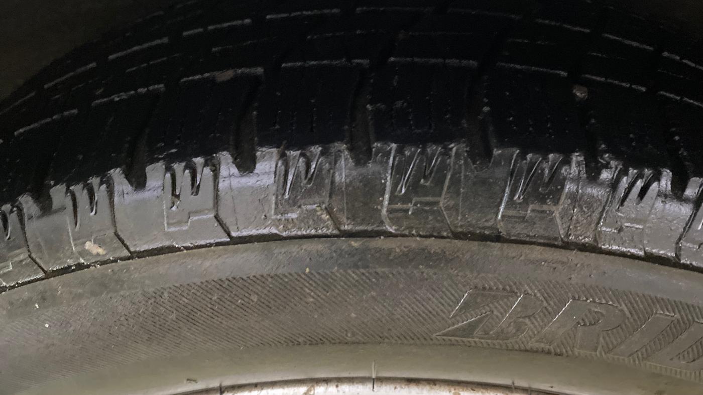 2014 Hyundai Xcent S (O) 1.2, Petrol, Manual, 31,748 km, Left Rear Tyre Tread
