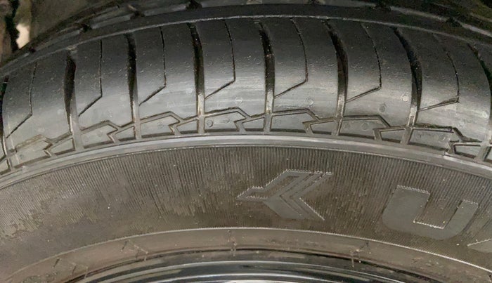 2018 Ford Ecosport AMBIENTE 1.5L PETROL, Petrol, Manual, 87,111 km, Left Front Tyre Tread
