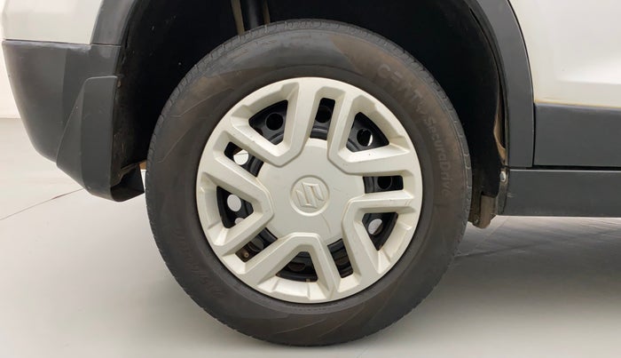 2017 Maruti Vitara Brezza VDI (O), Diesel, Manual, 1,09,407 km, Right Rear Wheel