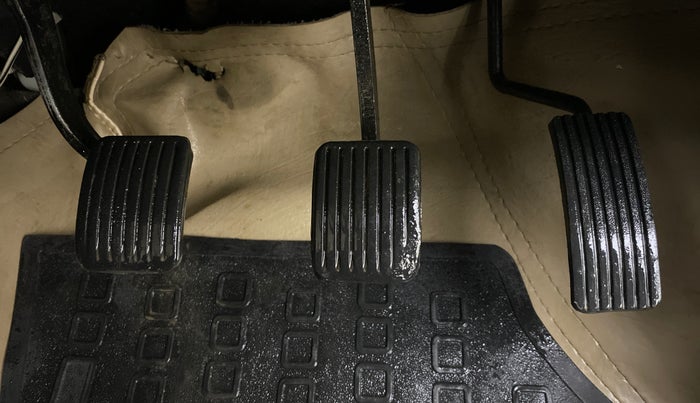 2013 Hyundai i10 SPORTZ 1.1, Petrol, Manual, 88,696 km, Pedals